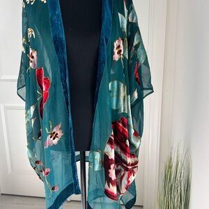 Chico's Blue and Red Kimono